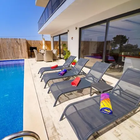 Zehra Queen Kalkan Villa *